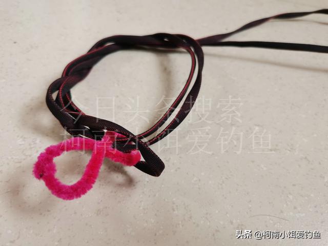 钓鱼大师们常用的鱼线打结方式，让你拥有细线博大鱼的资本