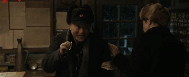 首周末票房就破6000万，此片一出，我们又欠范伟一个影帝