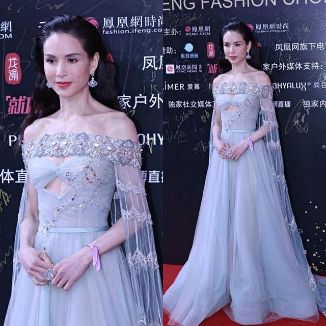 孙杨罕见走红毯，黄奕肿得没法看陈妍希翻车，冉莹颖邓萃雯秀性感