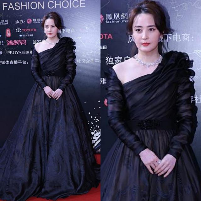 孙杨罕见走红毯，黄奕肿得没法看陈妍希翻车，冉莹颖邓萃雯秀性感