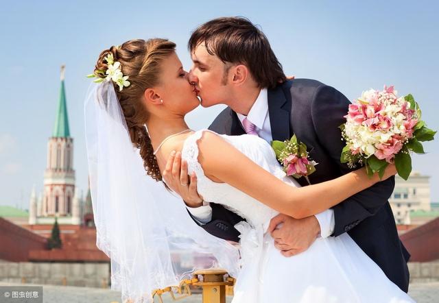 2019年怎么用生辰生辰算结婚吉日，有需要的请收藏+转发