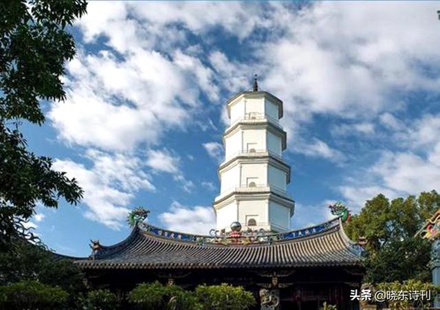 庚子国庆中秋对联专辑，国庆中秋同送爽，星旗丹桂共飘香