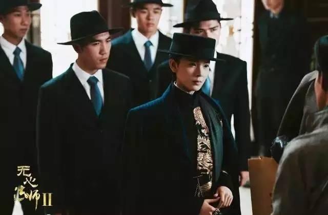 陈瑶：百变小精灵，看她如何从腹黑萝莉变身霸气少爷