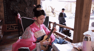 陈瑶：百变小精灵，看她如何从腹黑萝莉变身霸气少爷