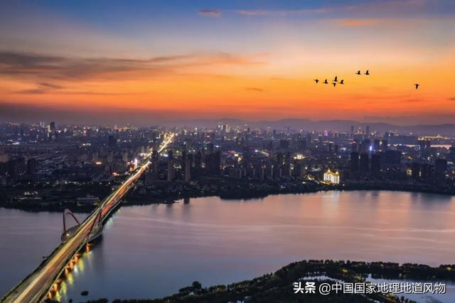 “最透明”的省会江西南昌，还能发展起来吗？