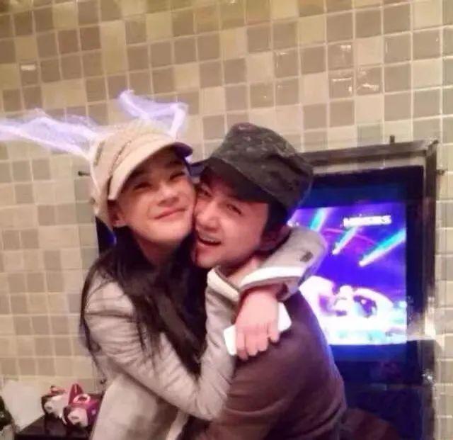“招黑女神”袁姗姗上位记
