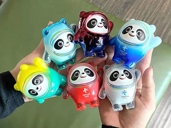 “冰墩墩”凭啥圈粉？设计师揭晓背后趣味彩蛋