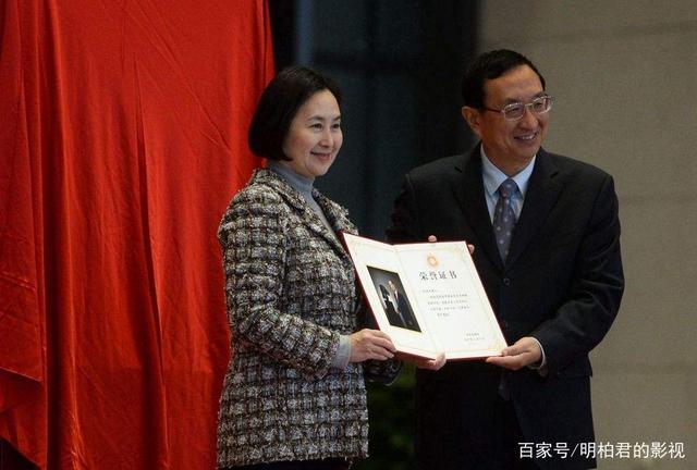 赌后何超琼风云史，虽是公主命，要成帝王君——香江靓影（四）