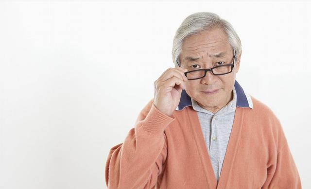 74岁老人：搭伙8年，一场大病让我明白，晚年真正能依靠的是谁
