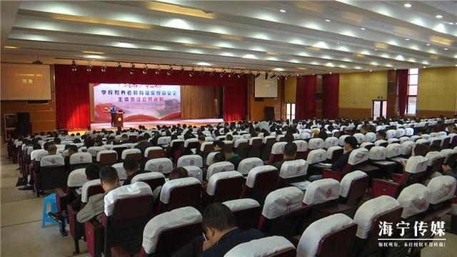 上台述职现场打分 学校和养老机构“答题”食品安全