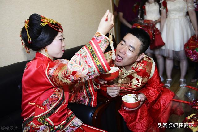 8090后不知道的沂蒙婚俗，送日子、上头的、撒帖，婚礼前事无巨细