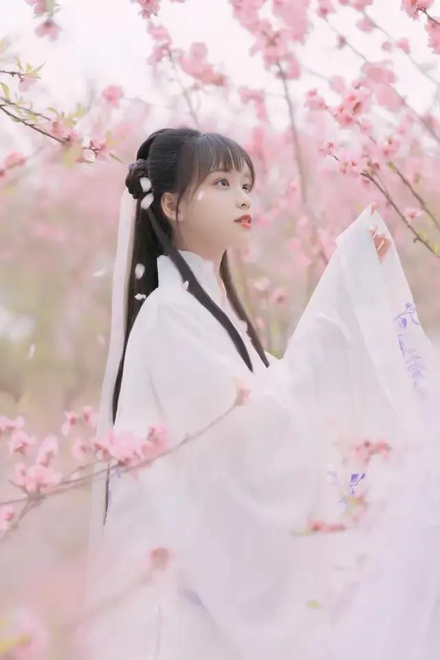 国风浪漫.那些意境很美的生辰短句
