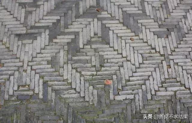 庭院景观之“红砖地面”铺贴设计