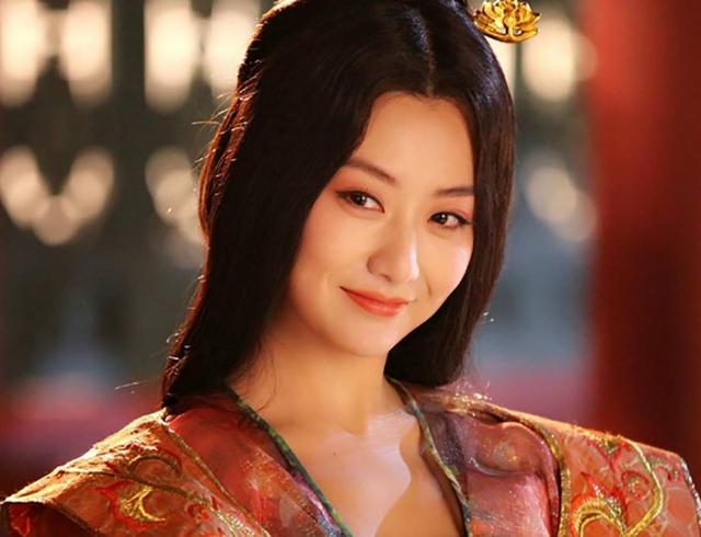 白冰和甘薇的同一种命运：10年后，“京城四美”也不过如此