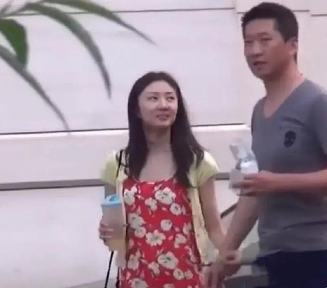 至今未婚的9位内地大龄男星，各有各的苦衷，最大51岁，最小38岁