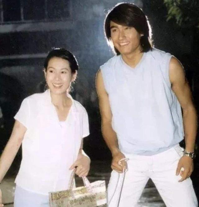 至今未婚的9位内地大龄男星，各有各的苦衷，最大51岁，最小38岁