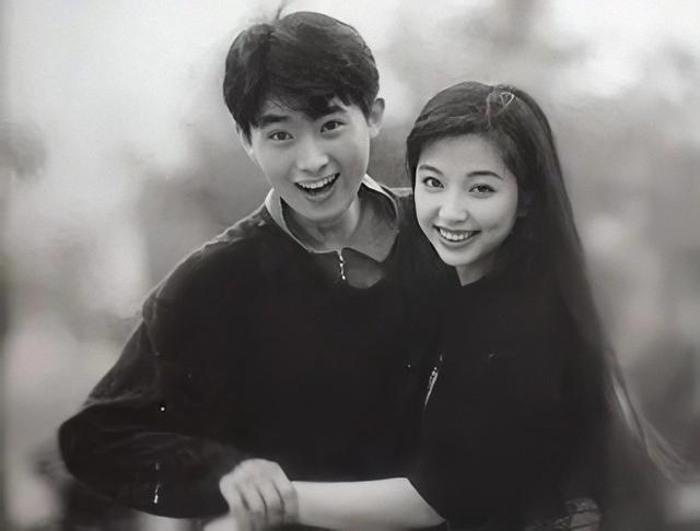至今未婚的9位内地大龄男星，各有各的苦衷，最大51岁，最小38岁