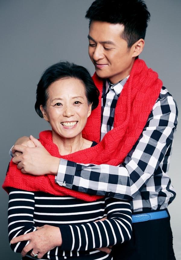 至今未婚的9位内地大龄男星，各有各的苦衷，最大51岁，最小38岁