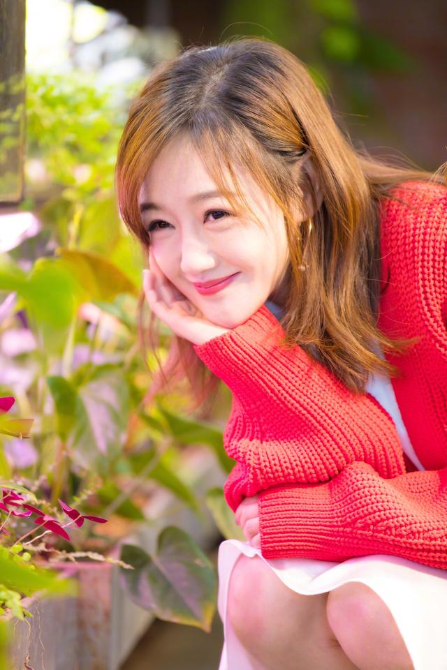 至今未婚的9位内地大龄男星，各有各的苦衷，最大51岁，最小38岁