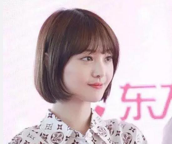 想变校园女神？来一款清纯学生短发造型吧，沈月和陈瑶都爱这样留