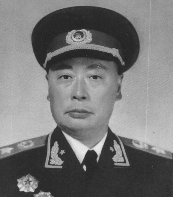 朱德晚年，三次参加葬礼，三次大哭，因未能参加总理追悼会而内疚