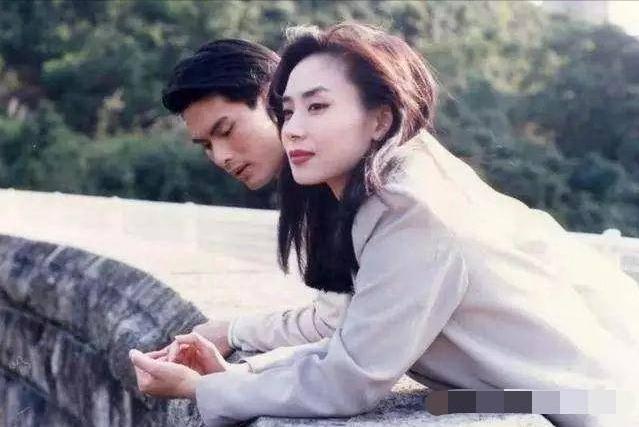 捐助小学40多所，拒绝郑裕彤何鸿燊两大豪门，身价几十亿终身未嫁