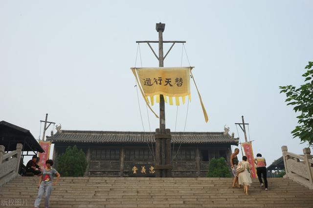 水浒传里，这十位梁山好汉无疑是人品最卑鄙无耻之徒，他们是谁？