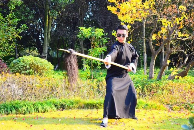 “内外兼修”的形意拳——有内无外不成拳,有外无内难成术