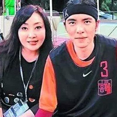 萧敬腾是龙王面相？生辰感情不顺？明明恋情刚出实锤...
