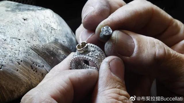 入门级大牌珠宝，娜娜和万茜这款放大招了