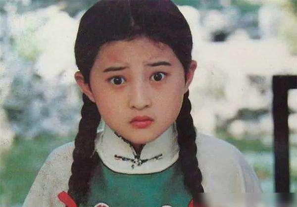 韩国的文根英,中国的金铭,日本的小千代,这3位童星花期太短了