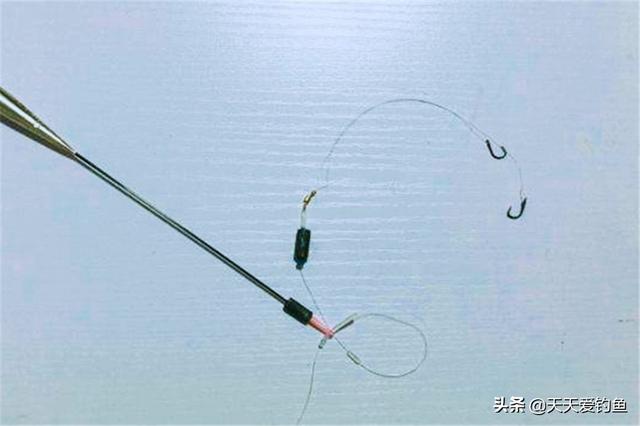详解飞铅钓法：全飞铅和半飞铅的使用技巧，野钓中经常用得上