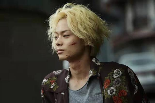 “第二眼男神”，才是这部BE美学片的灵魂