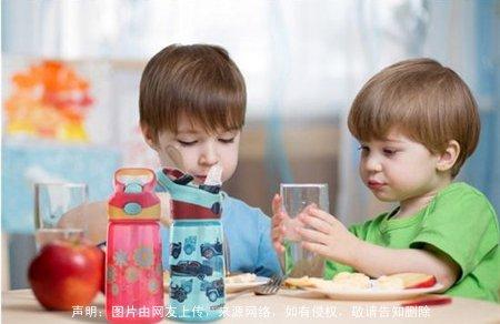 如何通过生辰生辰取名字 男孩取名字大全