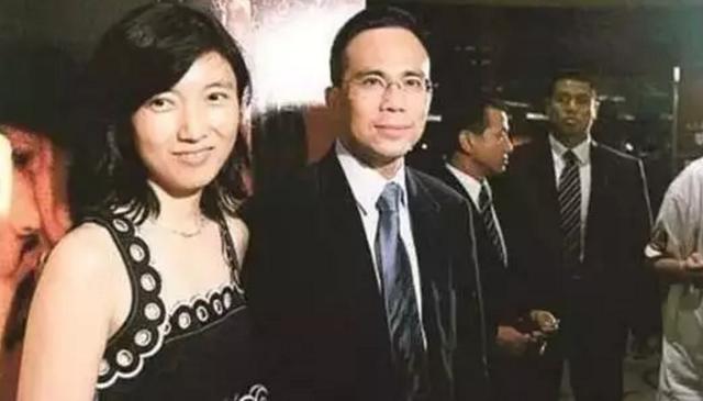 李嘉诚：什么女人能成为李家儿媳？生辰总结，长媳手段了得！