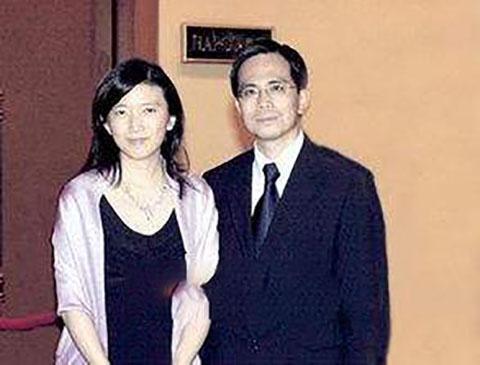 李嘉诚：什么女人能成为李家儿媳？生辰总结，长媳手段了得！