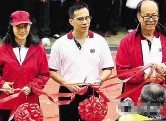 李嘉诚：什么女人能成为李家儿媳？生辰总结，长媳手段了得！