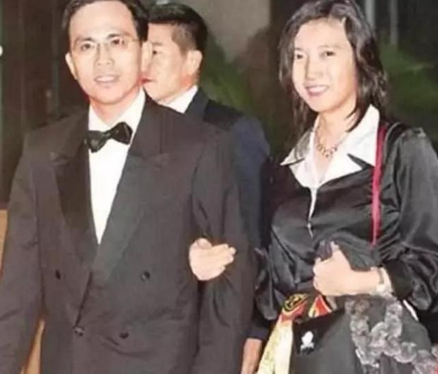 李嘉诚：什么女人能成为李家儿媳？生辰总结，长媳手段了得！