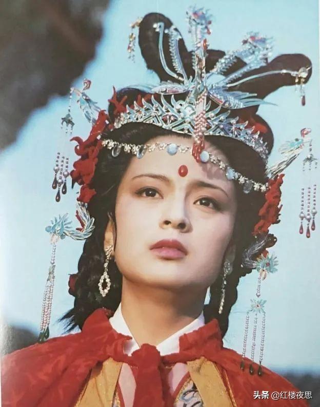 清虚观打醮时，张道士开口就要向宝玉提亲，这透露了什么信息？