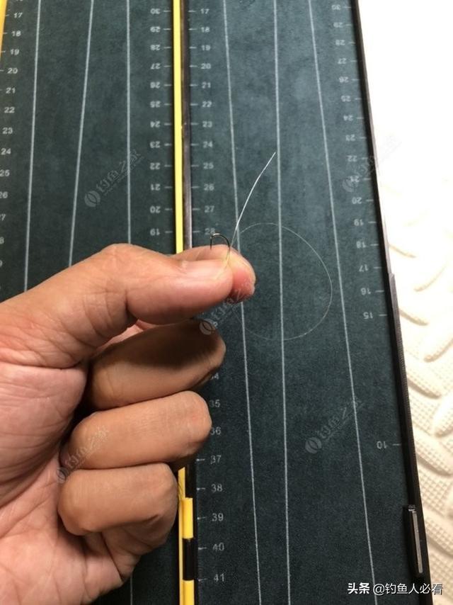 冬季野钓子线双钩绑制技巧，新手看过来