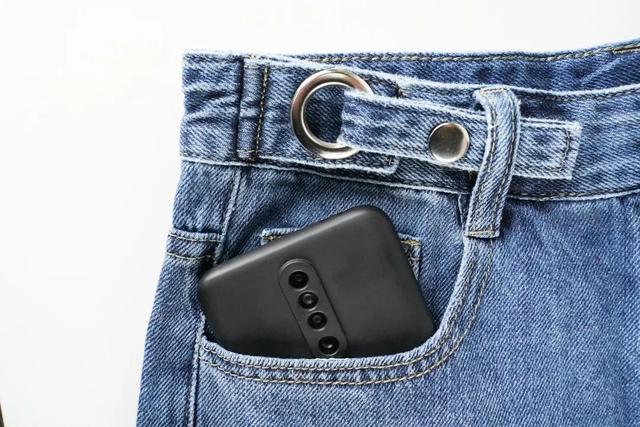 告别胯宽、粗腿、赘肉，这条「超模裤」穿了不想脱