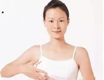 刘燕酿制：瑜伽美胸操，给胸部一次华丽丽的惊艳之旅吧