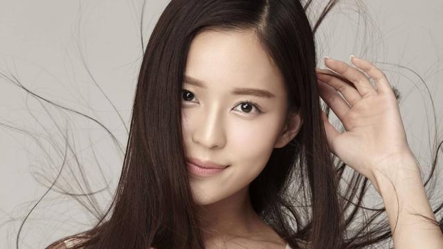 此女生辰看财运上面可衣食无忧，但婚后易见异性桃花需注意