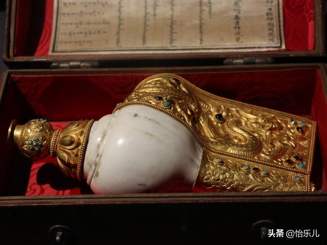 喀章嘎：最复杂的密宗法器，铁剪金工艺，集金刚杵三佛首法铃一身