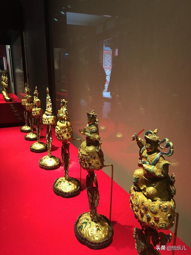 喀章嘎：最复杂的密宗法器，铁剪金工艺，集金刚杵三佛首法铃一身