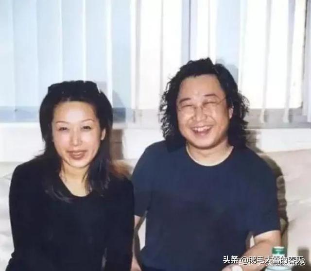 知名歌星三任男友都出事，命硬克夫？10亿老公：我命硬，随便克
