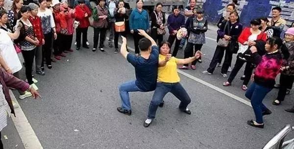 千万不要轻易相信网上的风水先生