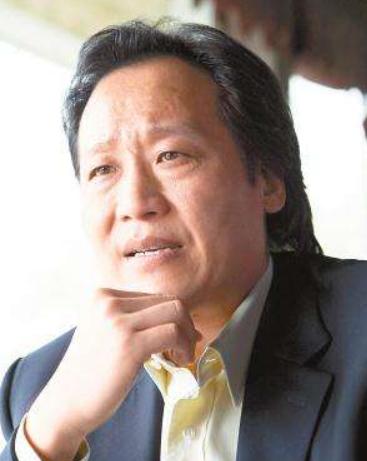 刘亦菲和教父陈金飞之28年江湖往事