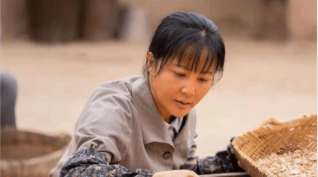 出道33年，感情成迷，52岁未婚无子，大陶虹经历了什么？