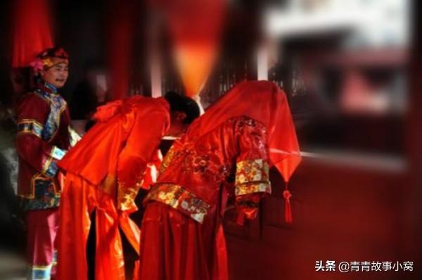 故事：@￥先生说男子命中三妻，不料娶两妻后男子离世，村民：算得真准